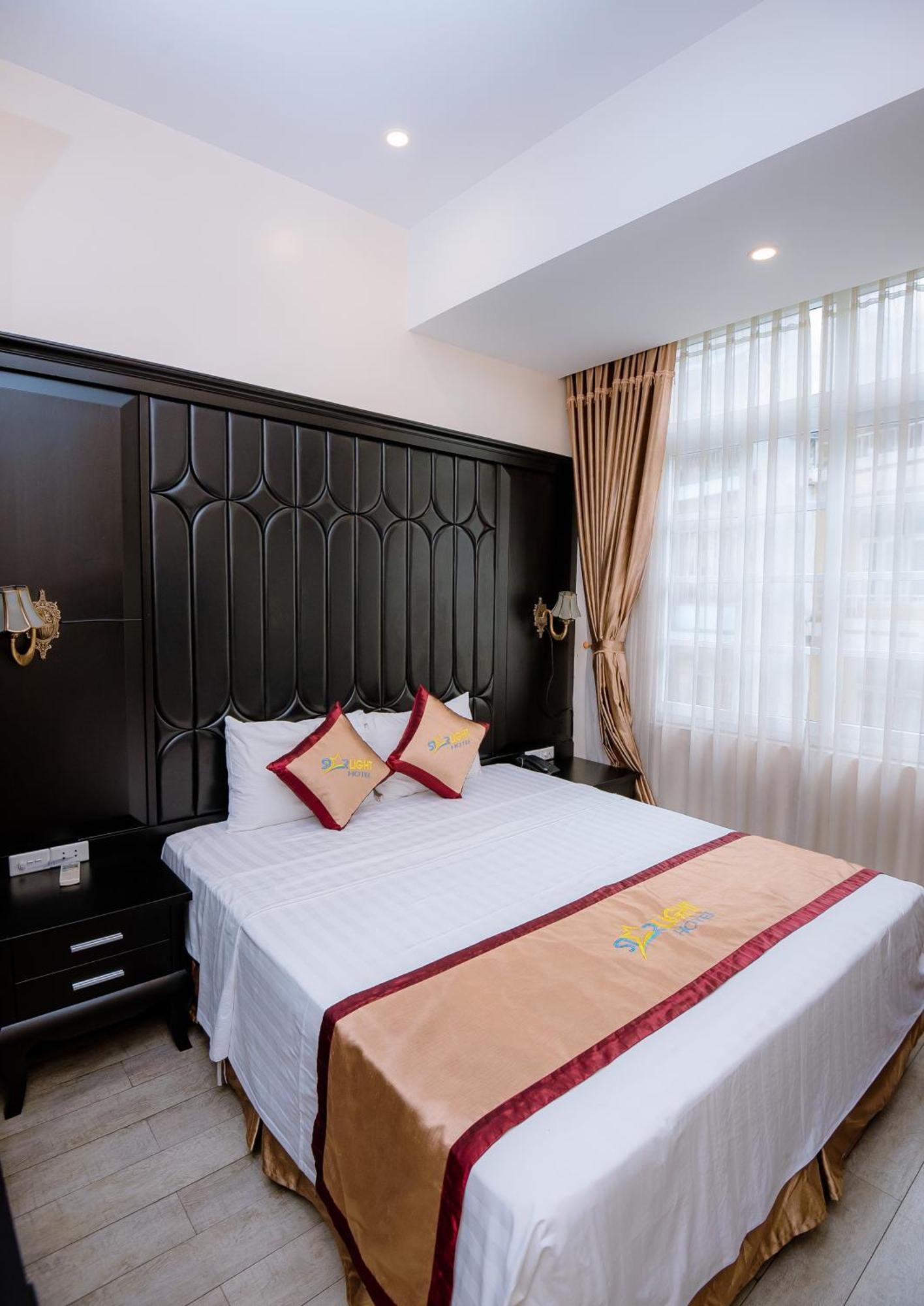 Starlight 14 Vườn Đào Hotel Ha Long Exterior foto
