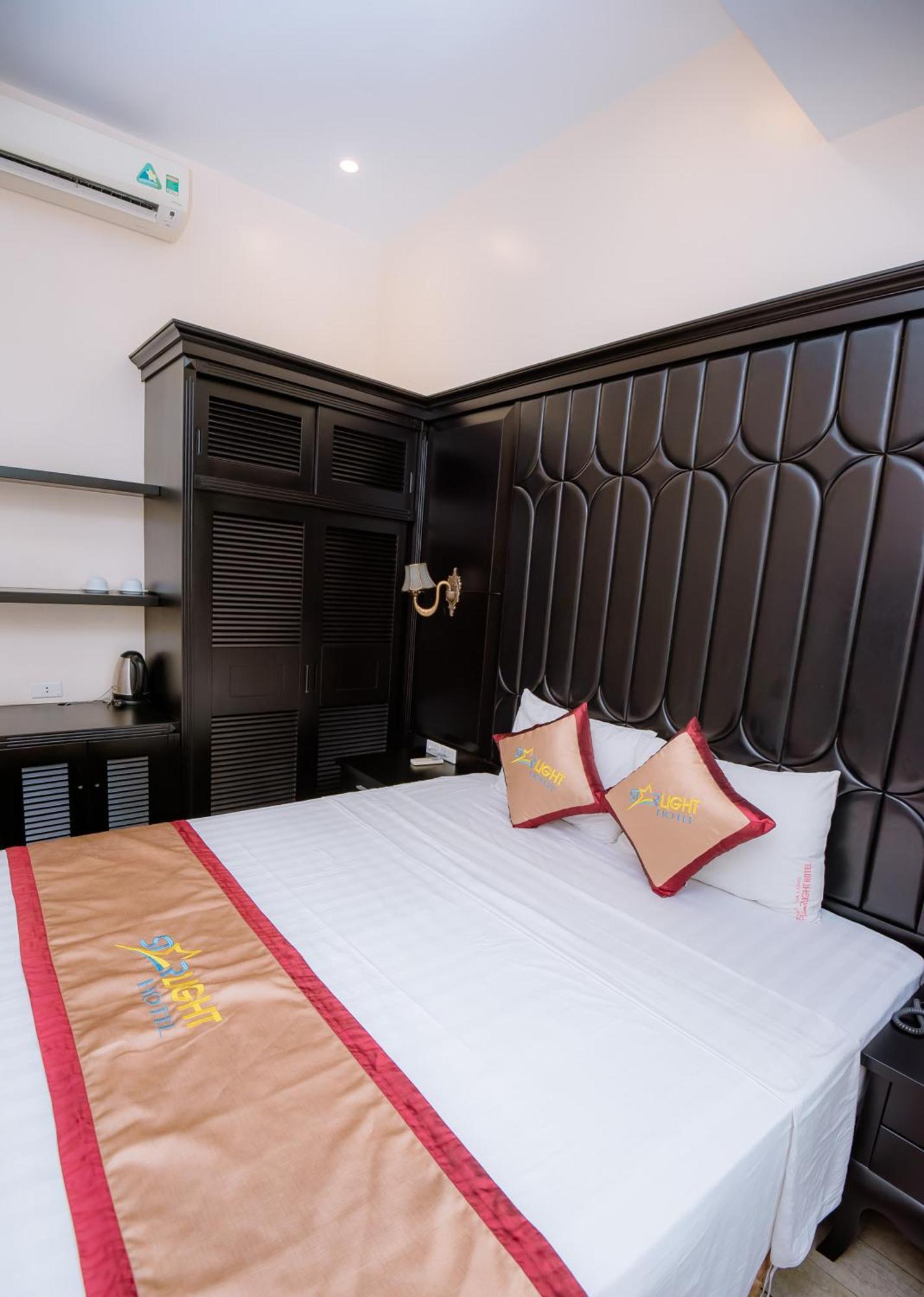 Starlight 14 Vườn Đào Hotel Ha Long Exterior foto