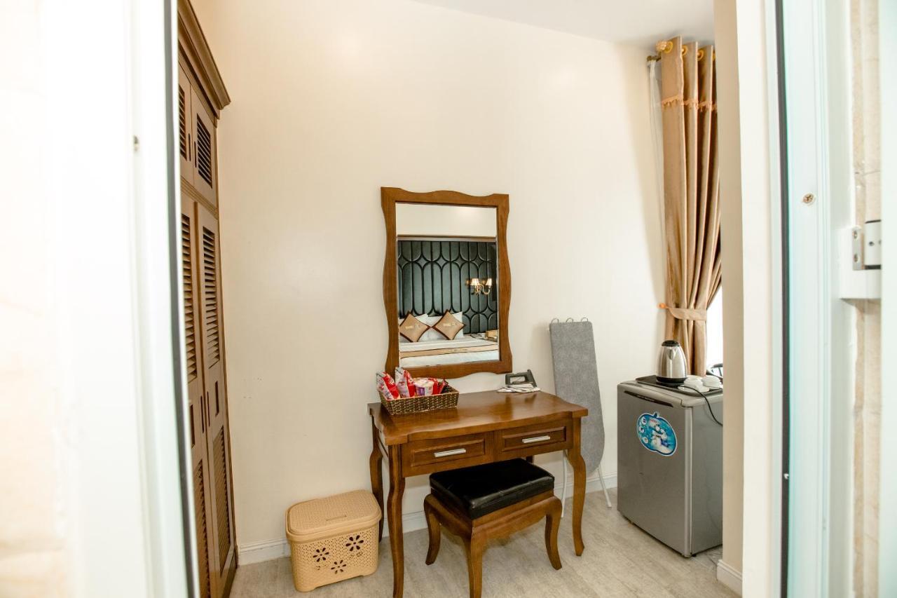 Starlight 14 Vườn Đào Hotel Ha Long Exterior foto